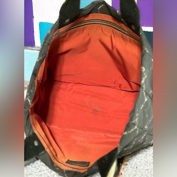 SOLD - CHANEL Tote - Picture 6 of 12